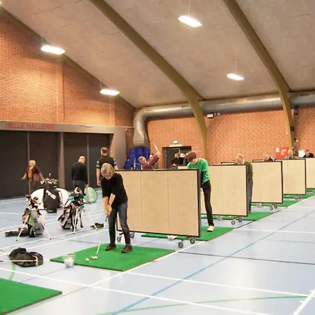 Helle Aktivitetshotel * Arre