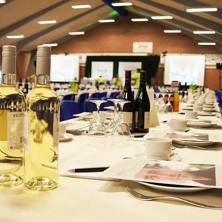 Helle Aktivitetshotel * Arre